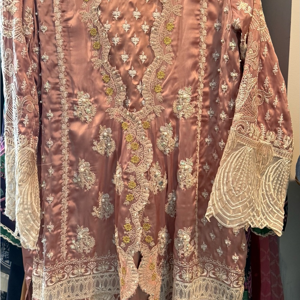 Pakistani designer shalwar Kameez sana safinaz asim jofa Maria b used medium Eid - Picture 11 of 16